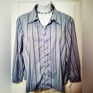 #195 DCC Woman Plus Blue Striped Zip Front 1/2 Sleeve Collared Blouse